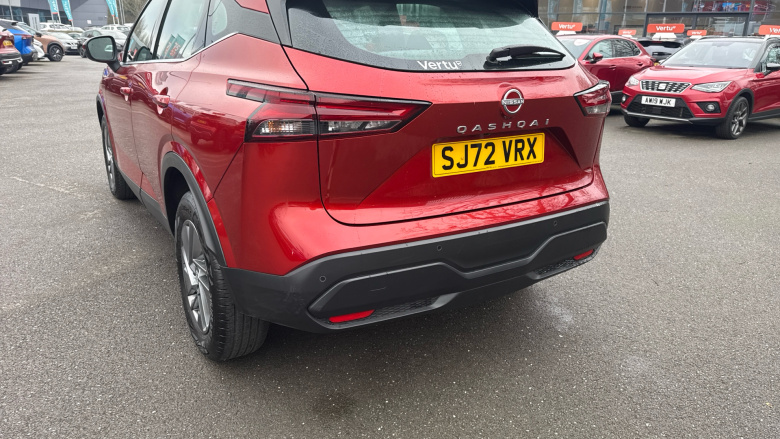 Nissan Qashqai 1.3 DiG-T MH Acenta Premium 5dr Petrol Hatchback